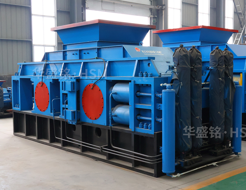 什么設(shè)備可破碎可制砂？新型對輥制砂機多少錢一臺？